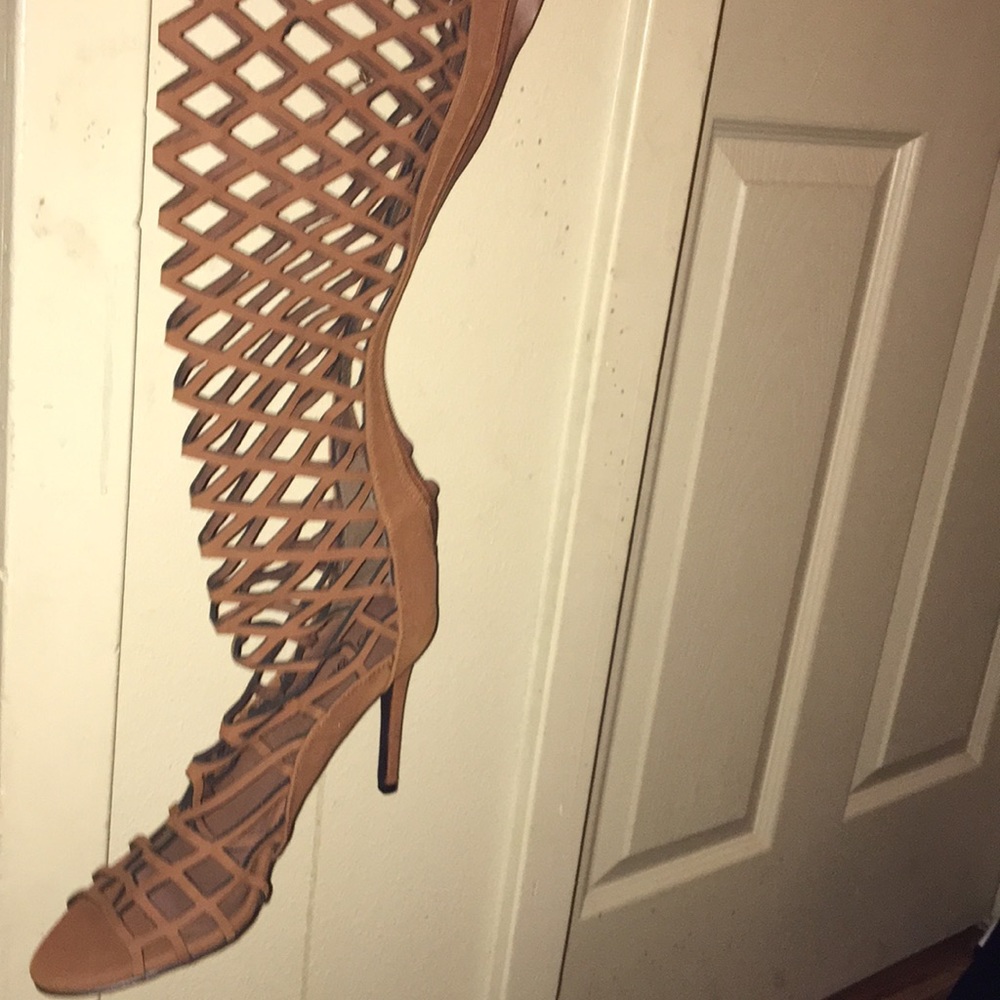 Never worn